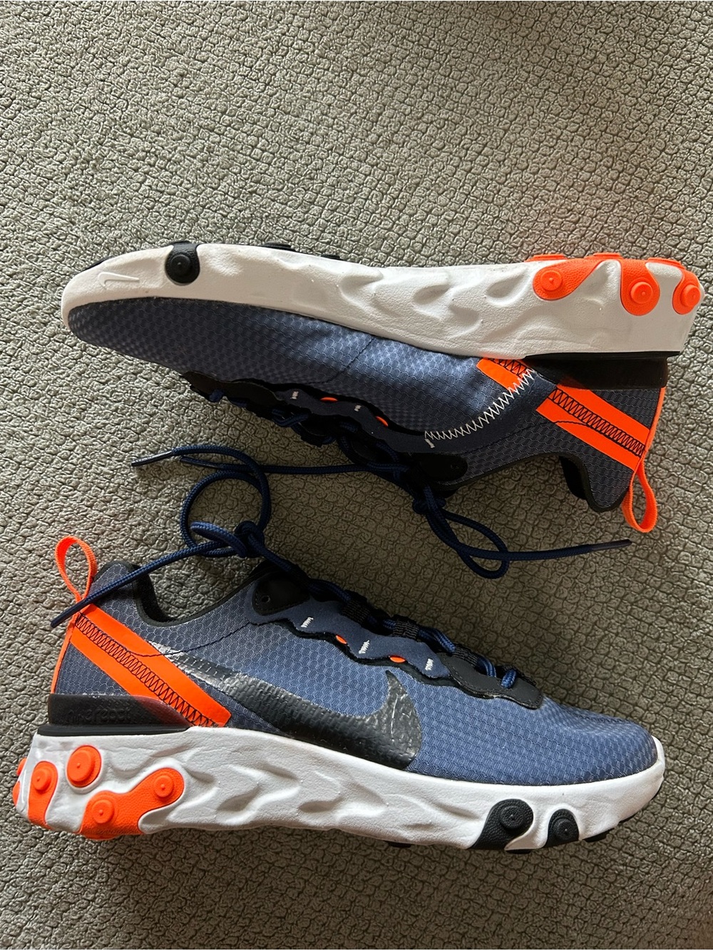 Nike React Element 55 SE
